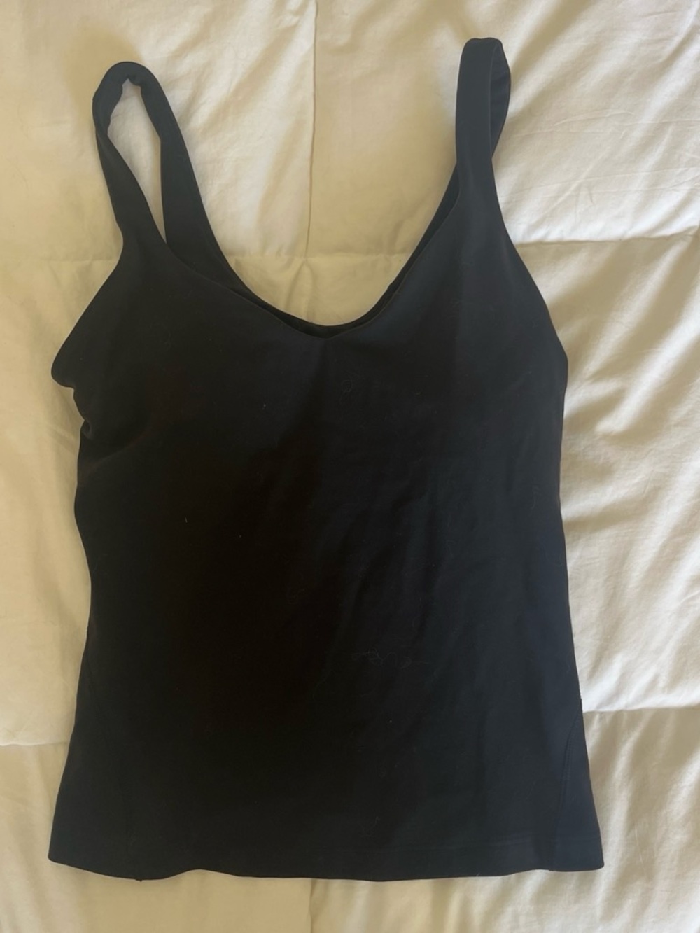 ✨Black lulu align tank✨